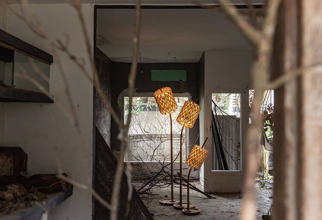 Kreasi Lampu Handicraft Artistik ala Ong Cen Kuang